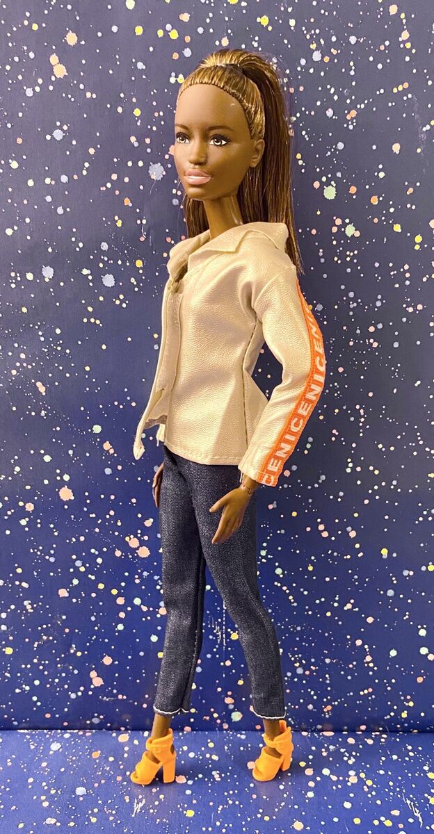 Jaqueta Jeans para Barbie, Como Fazer Roupinha de Boneca 