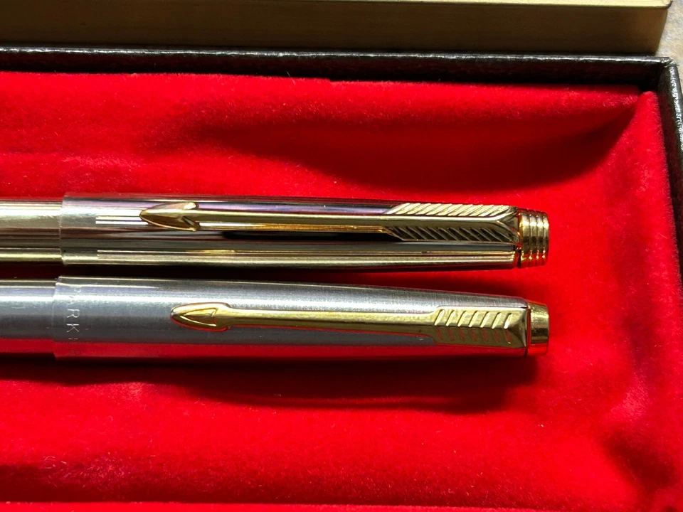 Лот 2 винтажный PARKER шариковая ручка чернила работает матовый серебро золото JOTTER ARROW - Изображение 4 из 4