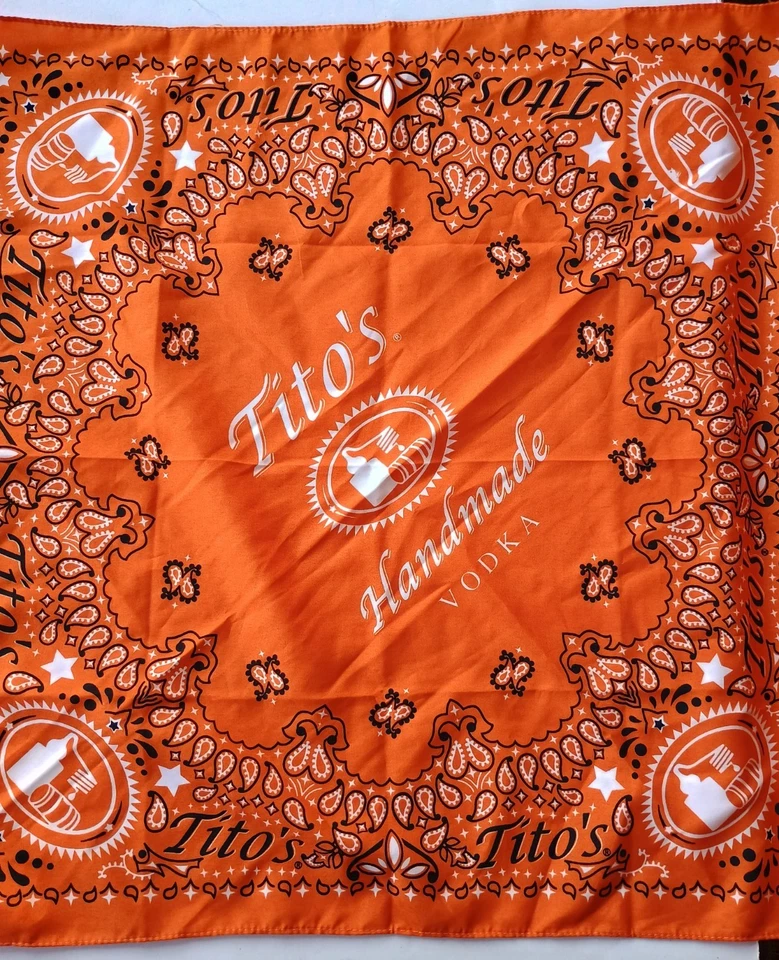 (2) Tito's Vodka Promo Bandana Bufanda Pañuelo 22" x 22" Amarillo y Naranja Paisley Foto 3 de 4