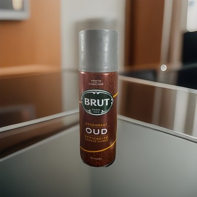 Brut Oud 200 ml Deodorant Deospray Deo Spray