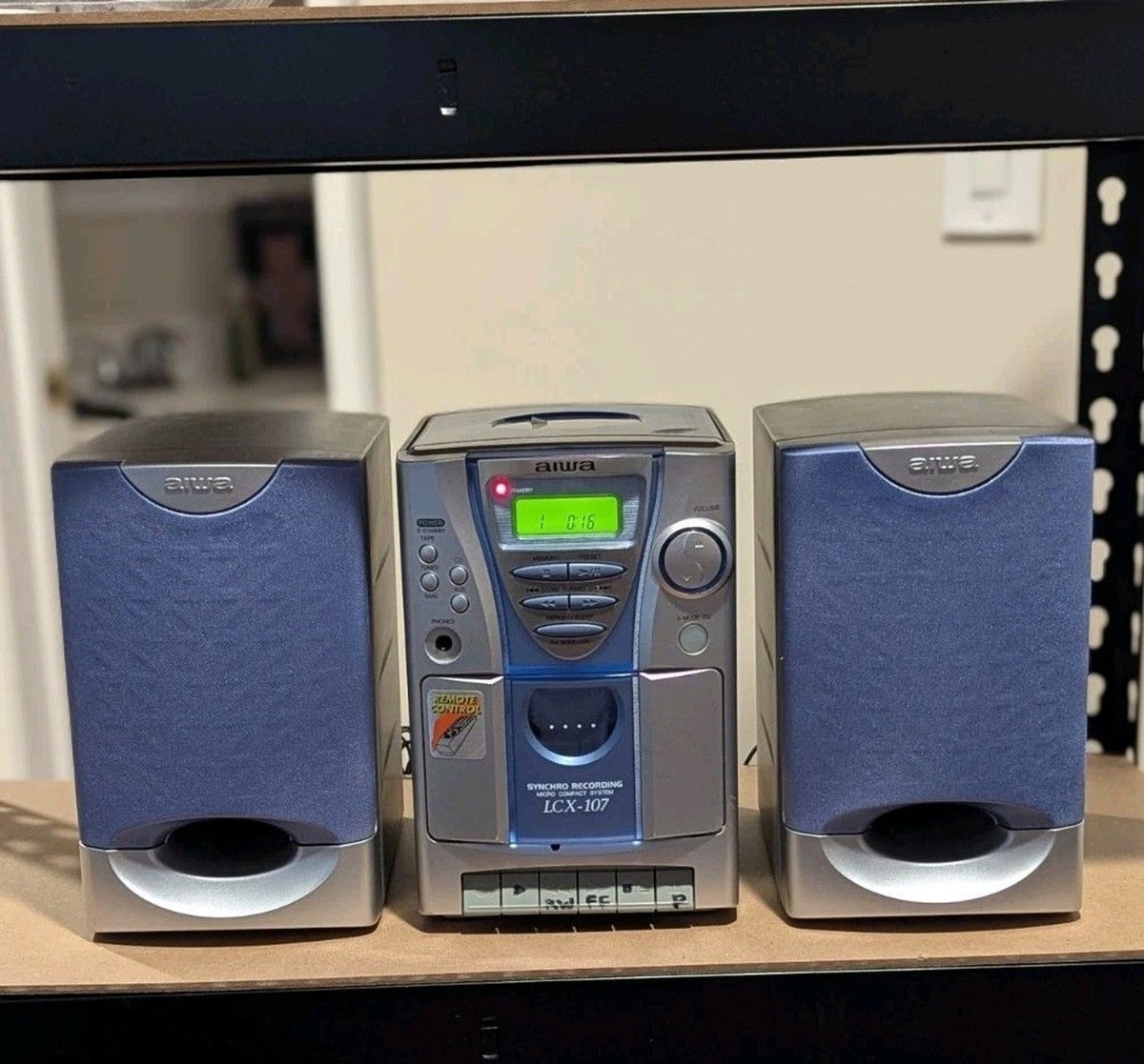 Aiwa Y2K Micro Compact CD/Am-Fm Radio & Cassette Tape Stereo LCX