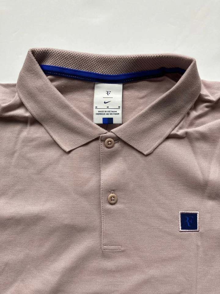 Polo Nike NikeCourt Federer RF Holiday 2018 tenis manga larga M rosa AJ8048‐684 Foto 2 de 4