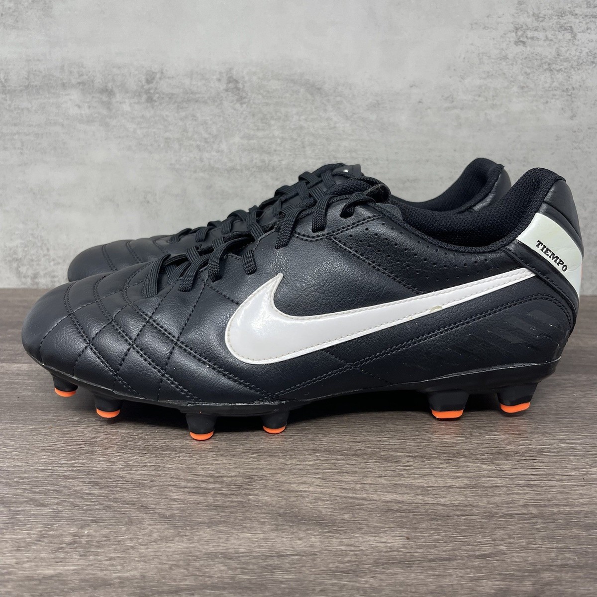 Nike Tiempo Natural 4 FG Soccer Cleats Mens 9.5 Black White 454318
