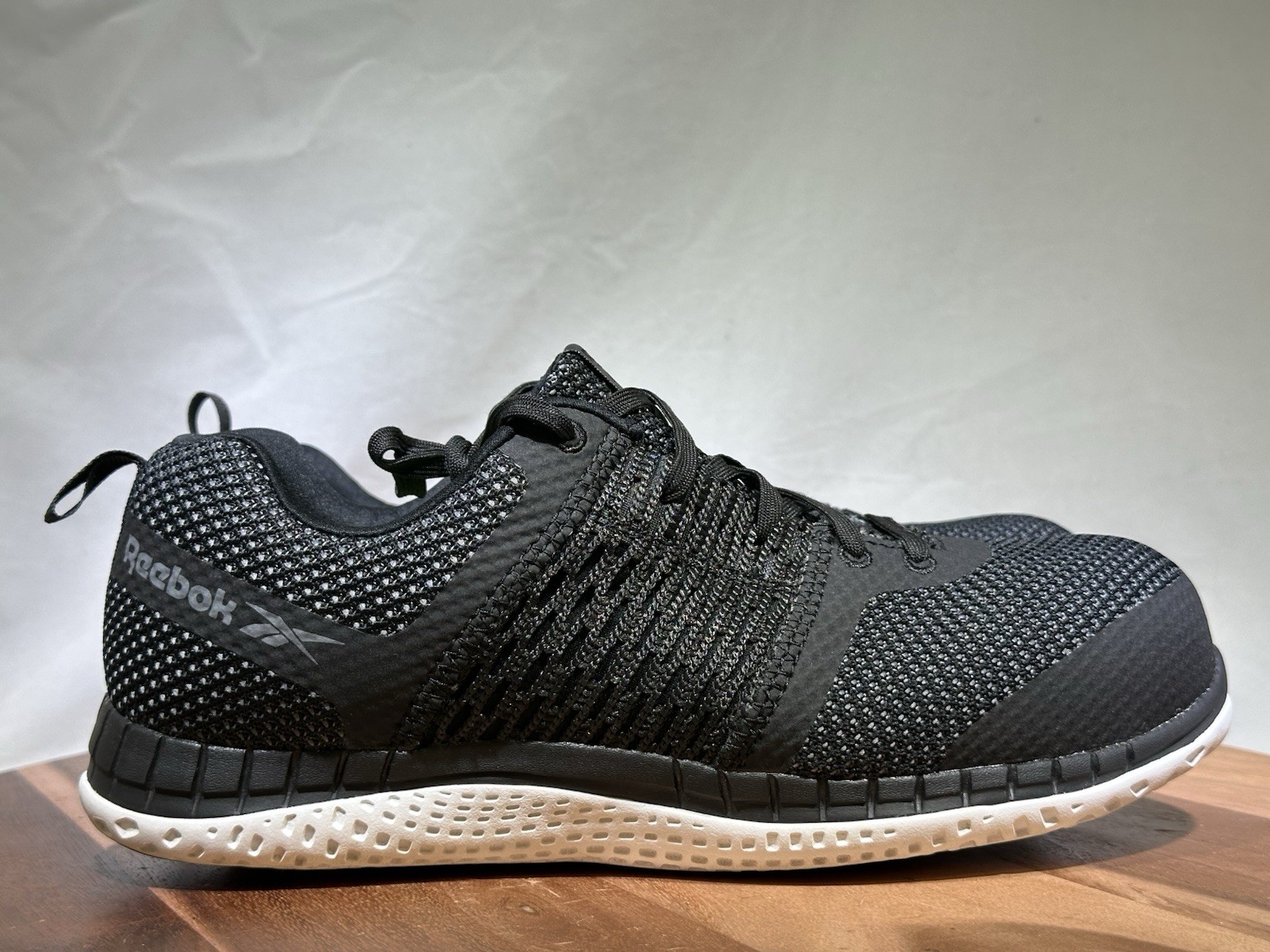 SAOLA Scarpe da lavoro uomo Reebok unisex RB4249 nere stampa stringate taglia 10