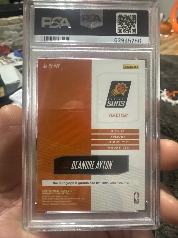 2018-19 Deandre Ayton Absolute Memorabilia Rookie Auto LEVEL 4/5 *3 DAY AUCTION* - Image 3 of 3
