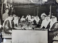 Vintage 1950s Arabian Gulf Oil History Photo Saudi Aramco Diplomatic Banquet 9x7