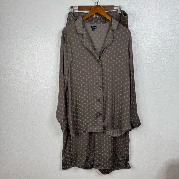 GapBody Satin Pajama Set Cashmere Dot Print Size Xlarge - Image 4 of 4