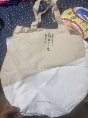 nikelab tote bag
