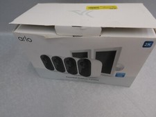 OPEN BOX ARLO ESSENTIAL OUTDOOR 2K SECURITY CAMERA KIT 4 CAMS 2 SOLAR PANELS