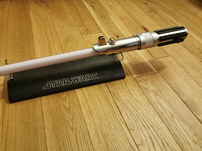 Hasbro STAR WARSスター・ウォーズ MASTER REPLICAS Star Wars Master Replicas 2005 Force FX Replica Lightsaber Anakin
