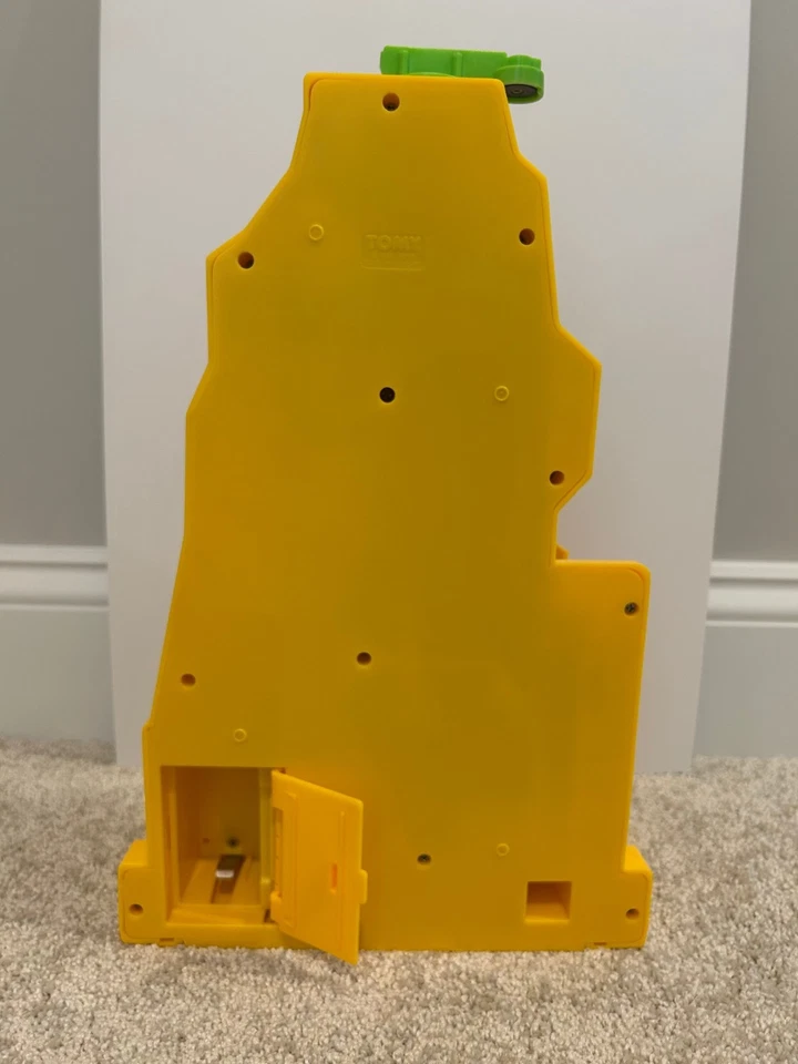 TOMY Don't Bite the Pavement skateboard themed electronic game -COMPLETE/WORKING - Image 4 of 4