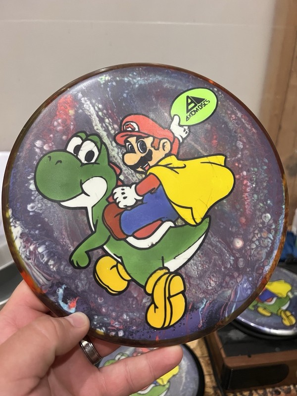 WFDG-Dyed Axiom Fission Hex Mario & Yoshi Throw Axiom Design 148g
