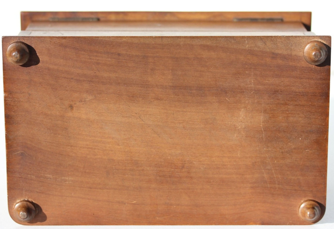 ANTIQUE JEWELRY BOX - WALNUT WOOD - 3 COMPARTMENTS - 20 x 12 x 10 cm