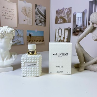 authentic Valentino Born in Roma Ivory Eau de Parfum Spray3.4 fl oz Regular Size