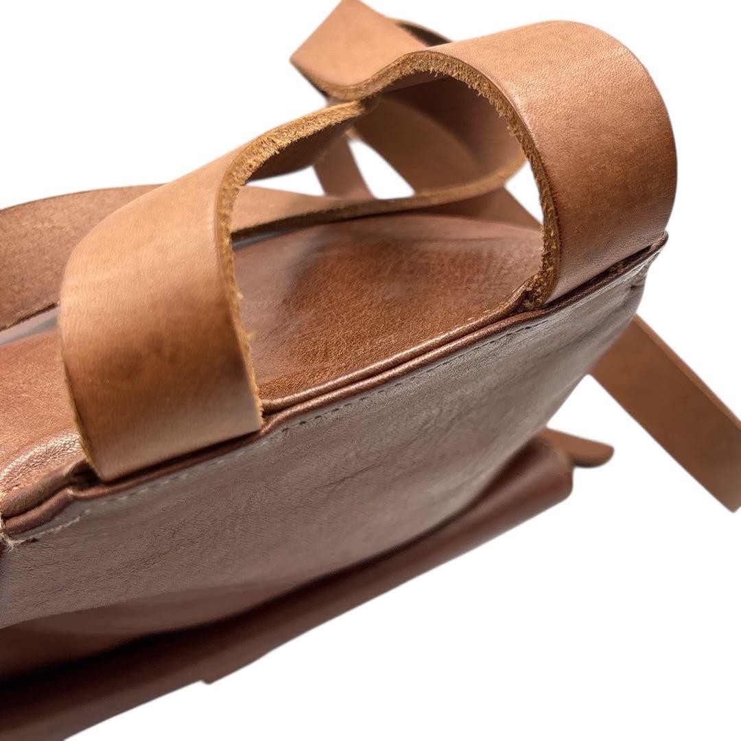 ILBISONTE Leather Backpack Triangular Shape Brown… - image 6