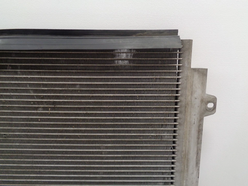 2009-2015 Volkswagen CC AC Condenser OEM AK230898 - Image 4 of 4