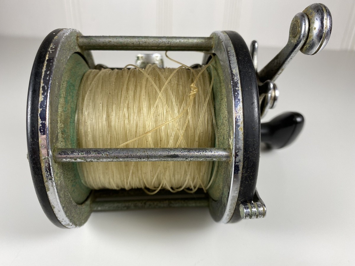 J.A.COXEブロンソンモデル　NO60Ｃ Vintage Jaleoxe J. A. Coxe Level Wind Fishing Reel Model No
