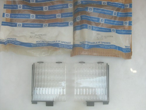 NOS PONTIAC Firebird TransAm 1985-1990 GTA 1987-1990 GM Reverse Light LENS Set
