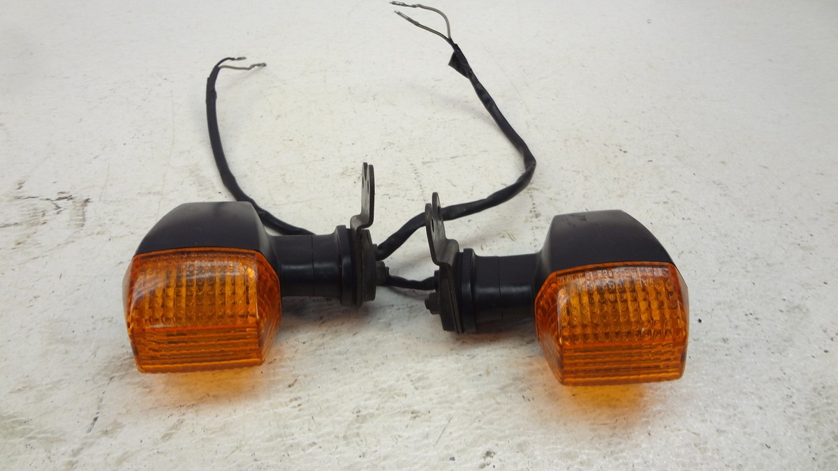 値下げ中 1990 Kawasaki ZX600-D1 Ninja ZX-6 K360. rear turn signals winkers