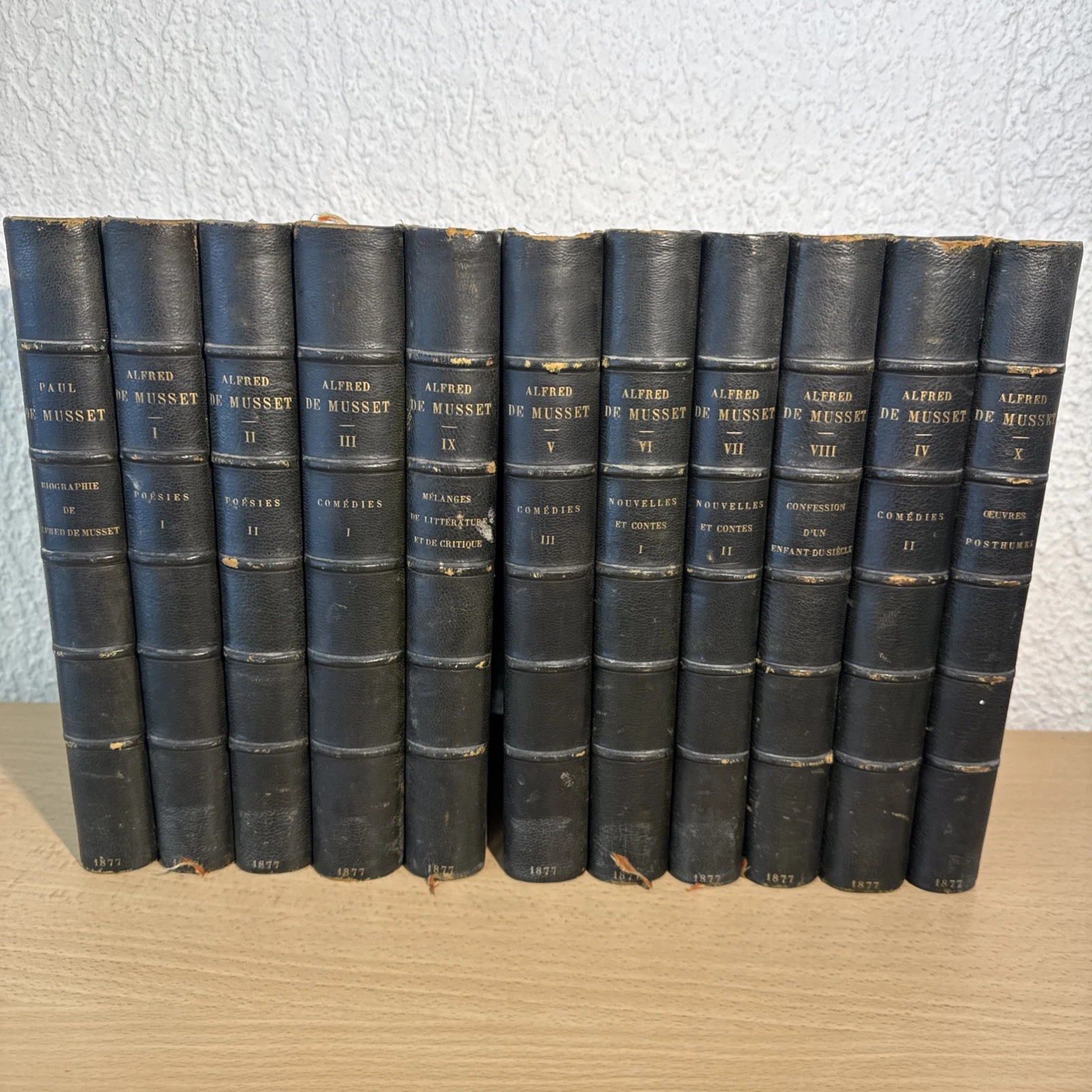 Lot De 11 Livres Des Œuvres Complètes Alfred Musset Édition Ornée De 18 Gravures