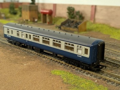 Hornby R921 2nd Coach M9439 Spur O