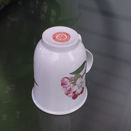 Pomona Porcelain Mug Sherry Pattern Made in England by Portmairion Vintage - Picture 5 of 11