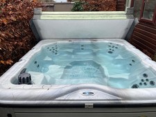 Hot Tub Cove Encore SE 6 Seater With Lounger