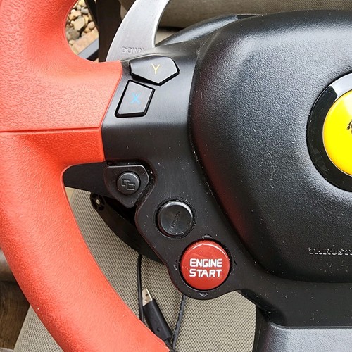 Thrustmaster 458 Spider Ferrari Racing Wheel Xbox One (with pedals) Controler - Picture 6 of 12