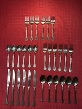 PERENNIAL Stainless By Pfaltzgraff China Ribbed Scalloped Tip 30pc Service For 6