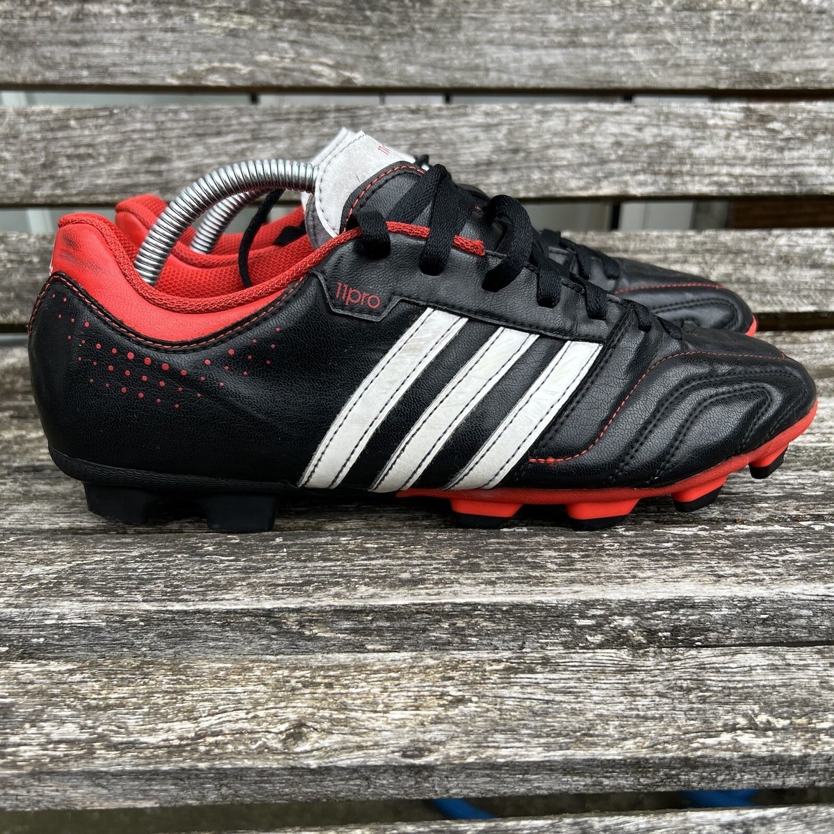 adidas 11questra football boots