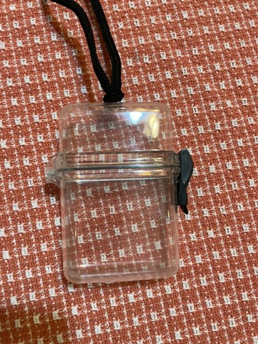 CLEAR Waterproof Hard Plastic Cigarette Case crushproof 100’s Wallet NEW - Picture 3 of 4