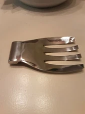 MICHAEL ARAM SALAD TONG