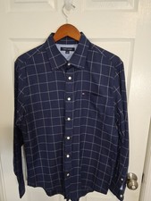 Tommy Hilfiger Men s Classic Fit Long Sleeve Button Down Large Navy Blue. 18