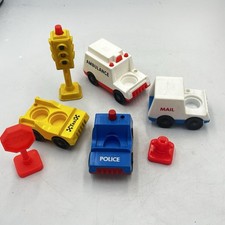 Fisher Price Little People 2500 Play Family Main Street Vehicles Accessories 2