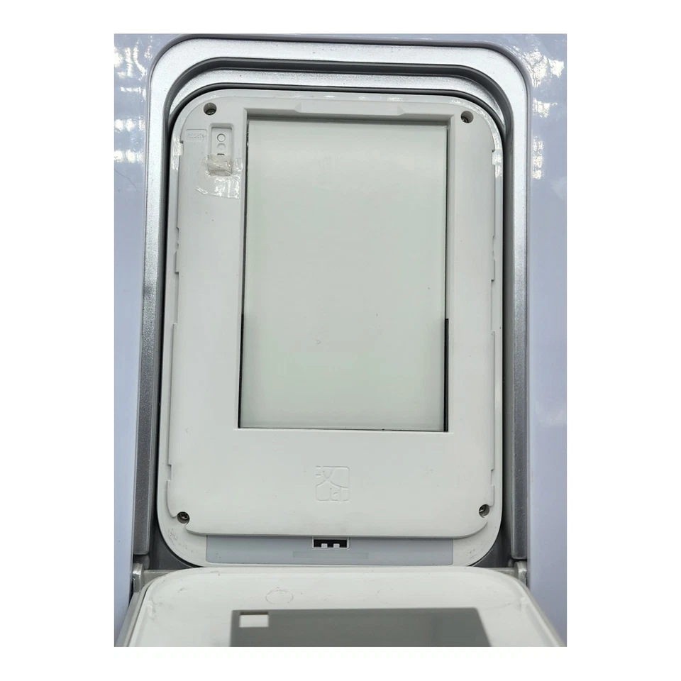 Arcade 1up Polaroid At-Home Instant Photo Booth WORKING Wi-Fi TOUCHSCREEN *READ* - Image 4 of 4