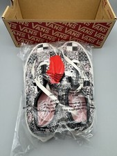Vans Black Floral Shoes Juniors Low Top Youth Size 1.5 Kids New With Box Girls