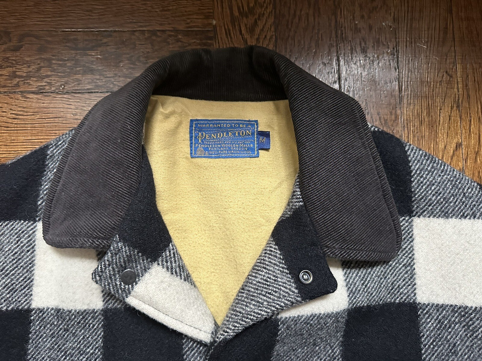 Vintage Pendleton Wool Shirt Jacket - Buffalo Pla… - image 4