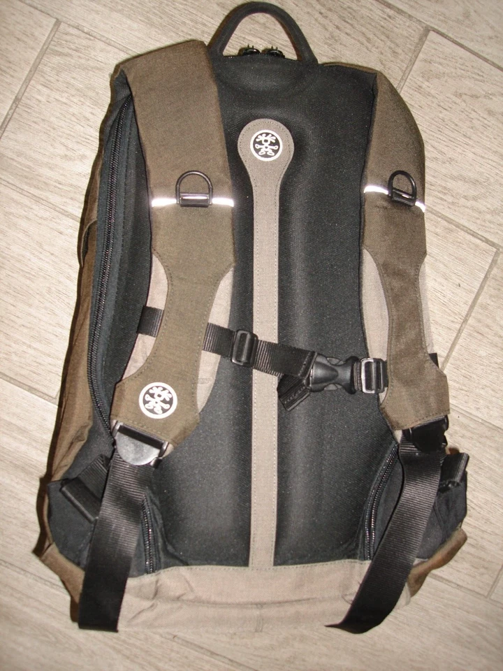 NUEVO Crumpler Karachi Outpost "L" Marrón/Beige con Mochila para Cámara Interior Naranja Foto 3 de 4