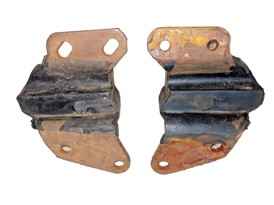 Chevrolet 1955-1964 con AT, Impala BelAir Biscayne: par de montaje de motor trasero nuevo en stock Foto 2 de 4