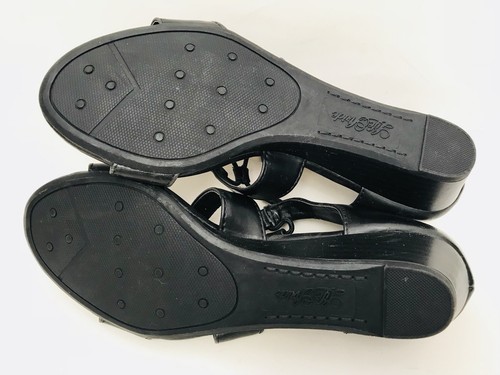 LIFE STRIDE Slip On Sandals Shoes Womens Sz 7.5M Black Leather Crisscross Straps - Picture 8 of 9
