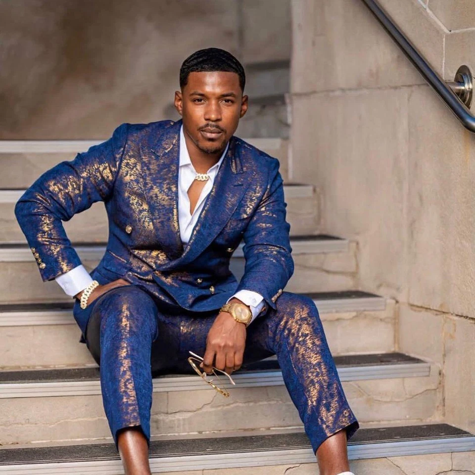 Men's Suits Slim Fit Retro Gilded Jacquard Jacket Pant Double Breasted 2 Pieces - Image 2 of 4