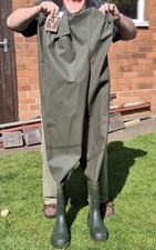 Chest Waders Waterproof UK Size 46, US Size 11.5