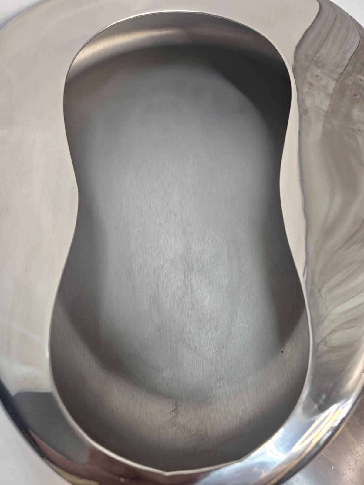 Bed Pan Heavy Duty Stainless Steel Bedpan for Female Male Easy to Clean Bed Pan