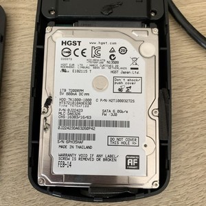 HGST, 1TB, 7K1000-1000, HTS721010A9E630, S/N: 620TJRJW, SATA HDD + Gehäuse