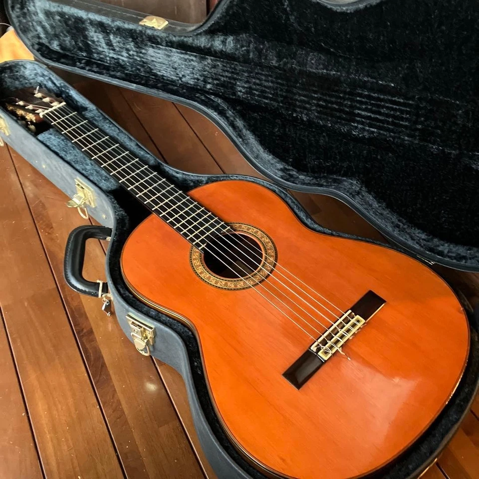 Yamaha first model straight grain Jacaranda all veneer vintage - Image 3 of 4