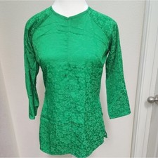 Vietnamese Ao Ba Ba. Size S