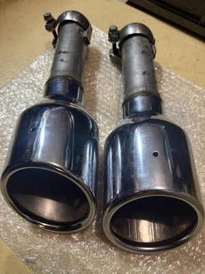 Dodge RAM 1500 2009-2018 Auspuff Endrohr Auspuffblende Links und Rechts
