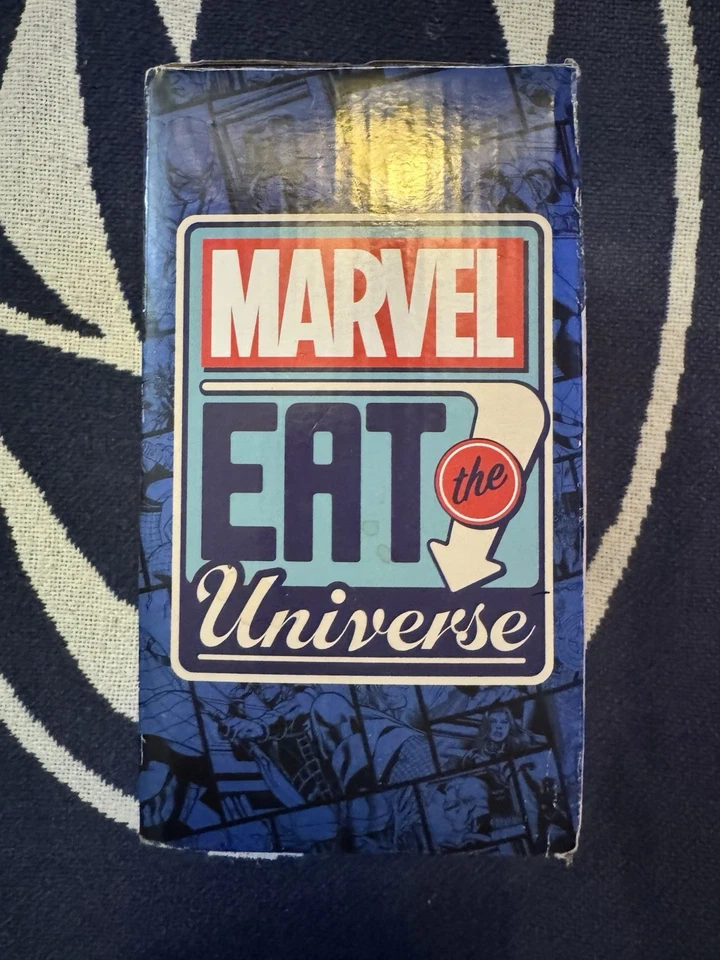 Mini gofrera Uncanny Brands película Marvel VENOM Eat The Universe nueva en caja Foto 4 de 4