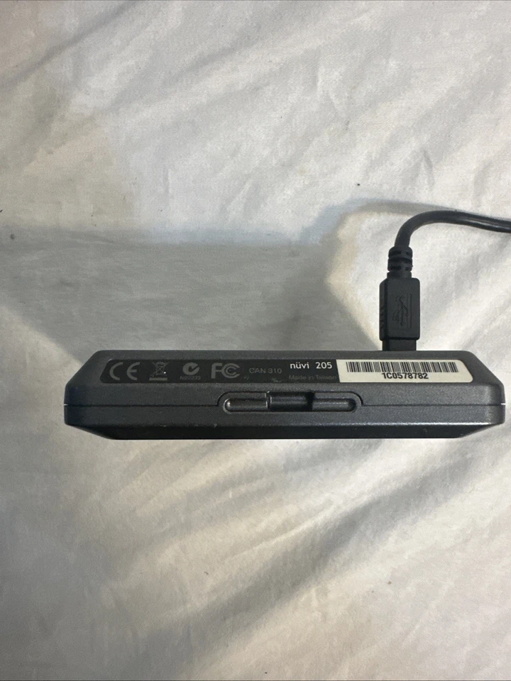 Garmin Nuvi 200w 4.3" Touchscreen Portable GPS Navigation System w/ white lines - Imagem 2 de 3