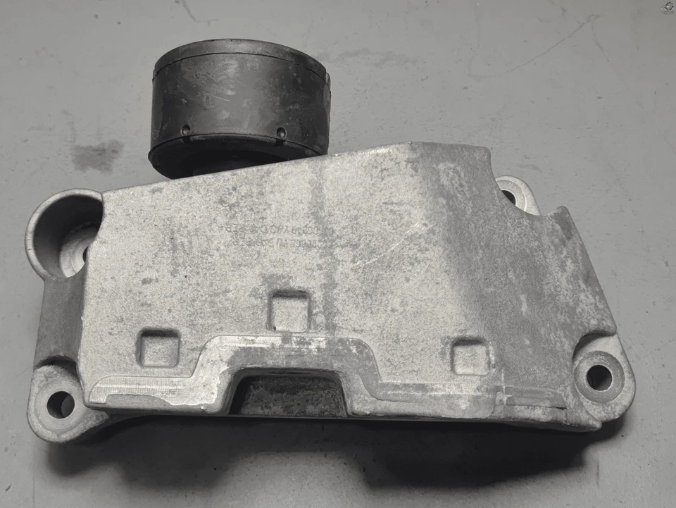 SOPORTE DE SOPORTE DE MONTAJE DE MOTOR DE 1,2 L TRACCIÓN DELANTERA CON AMORTIGUADOR OEM 2024-25 BUICK VISTA Foto 2 de 4